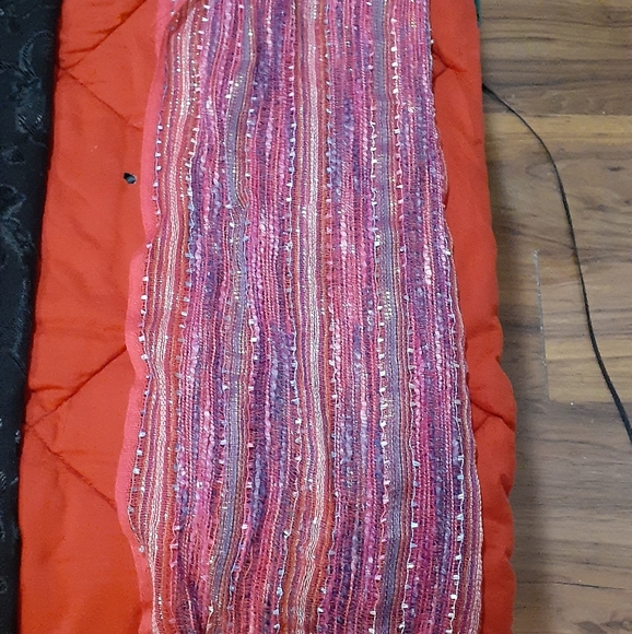 Scarf - Picture 1 of 1